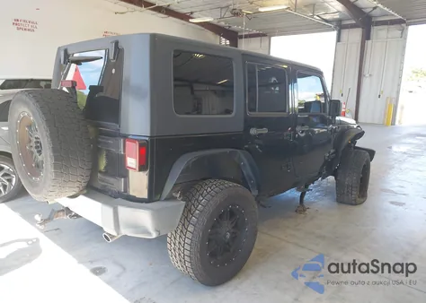 2008 Jeep Wrangler Unlimited Sahara из США, поврежденный, VIN 1J4GA59168L535200